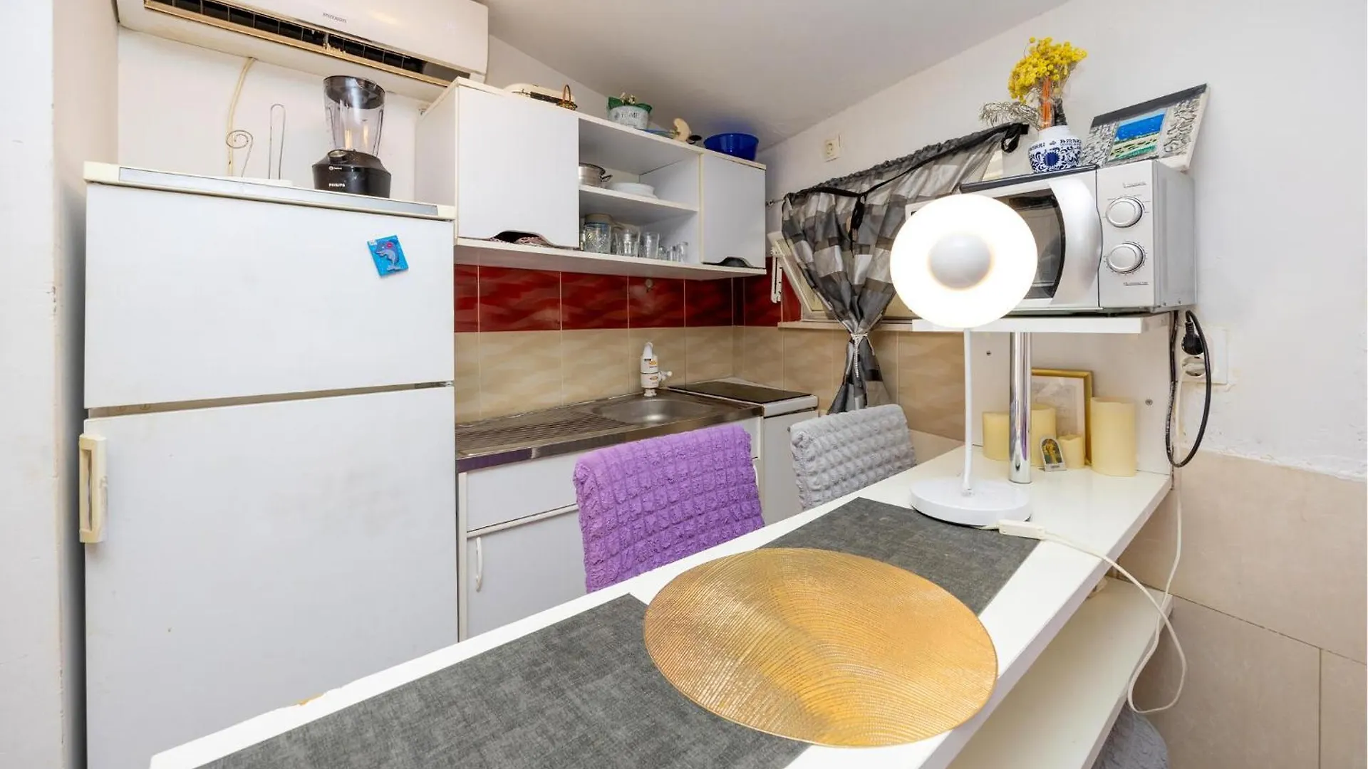 Awesome Apartment In Split With Kitchen 0*,  Croatia
